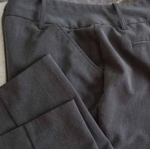 Ellen Tracy Pants - 🔥3/$40🔥 Ellen Tracy Dress Capris